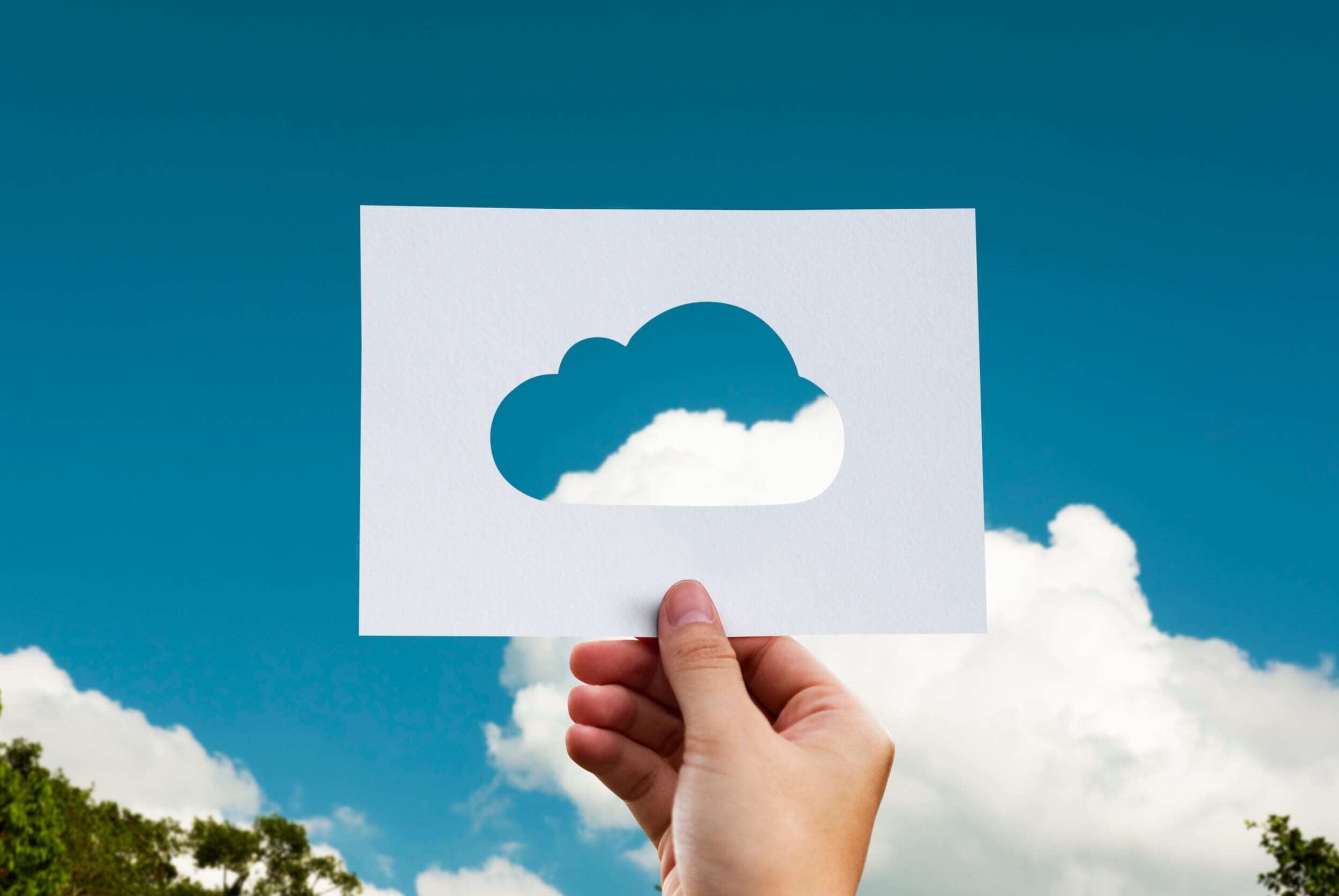 image of cloud and sky for cloud hr software blog post